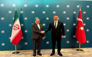 وزرای خارجه ایران و ترکیه دیدار کردند