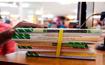 
کتابهای درسی تا هفته اول شهریور در اختیار دانش آموزان 
