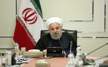 روحانی: مسئولان هشدار لازم به مردم را بدهند/از برگزاری تجمع‌ها ممانعت شود
