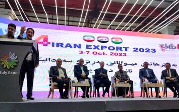 
استان کرمانشاه اراده جدی برای ایجاد منطقه آزاد مشترک با اقلیم کردستان دارد
