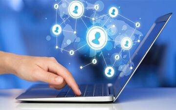 بدانیم و اقدام کنیم؛ خودمراقبتی در فضای مجازی

