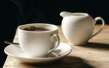 آشنایی با فواید نوشیدن چای سیاه

