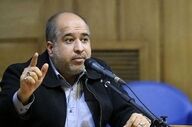 تهدید جنجالی نماینده مجلس: امارات را به دوران شترسواری برمی‌گردانیم