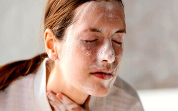 باورهای غلط درباره شستن صورت: چندبار در روز باید صورت را شست؟