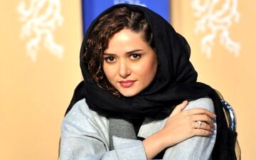 زیبایی بی‌نظیر پری‌ناز ایزد‌یار با موهای فرفری و استایلی خاص| پری ناز مخاطبان را مجذوب کرد