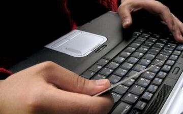 پلیس به قماربازهای فضای مجازی هشدار داد