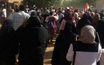تظاهرات سودانی‌ها علیه عمر البشیر