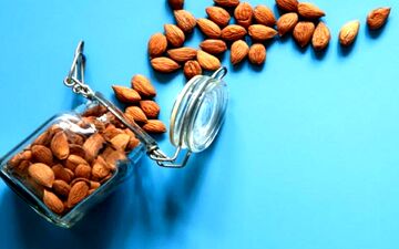 این نوع بادام را ناشتا بخورید تا عید لاغر شوید