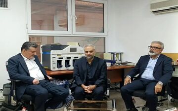 مشتریان اصلی‌ترین دارایی بانک رفاه کارگران هستند