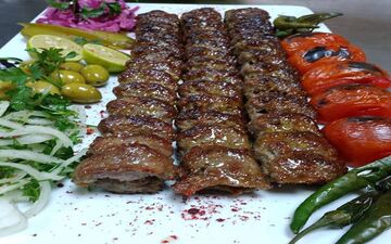ترفندهای جالب برای تهیه کباب کوبیده در خونه مثل رستوران!