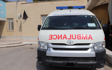برخورد مرگبار پژو ۴۰۵ و کوئیک در جاده فیض‌آباد-کاشمر؛ ۳ نفر جان باختند
