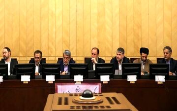 برخورد انتظامی تنها راه مقابله با بدحجابی نیست