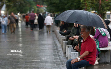 باران تابستانی در جنوب فارس خیابان‌ها را شست