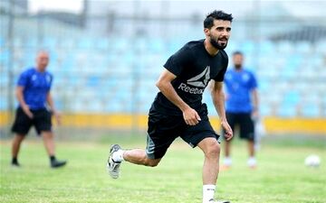 هافبک پرسپولیس فردا به ایران بازمی‌گردد
