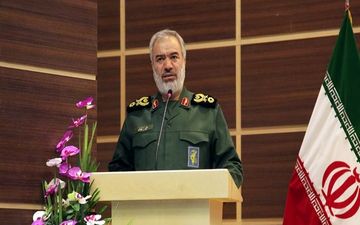 سردار فدوی: ناوهای آمریکا در منطقه تحت کنترل کامل ارتش و سپاه است