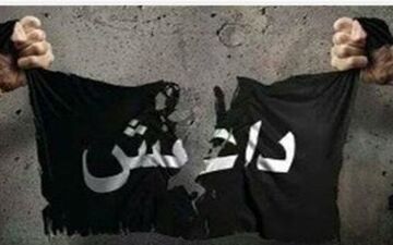 ماجرای خواندنی زنی‌که با فرمانده داعش مصاحبه‌ کرد و زنده‌ ماند + عکس
