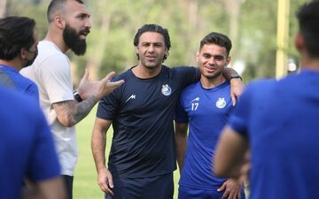 مجیدی با حضور ملی‌پوشان استقلال در اردوی قطر مخالفت کرد