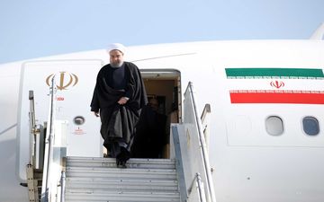 روحانی وارد اهواز شد