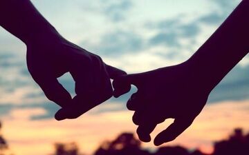عشق مجازی کار دست پسر ۱۷ ساله داد | خیانت عروس ۱۵ ساله در ابتدای زندگی