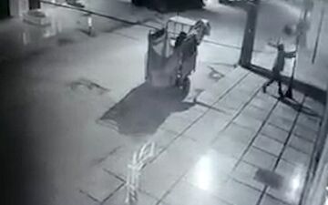 سرقت تیر چراغ برق در اهواز! + فیلم 