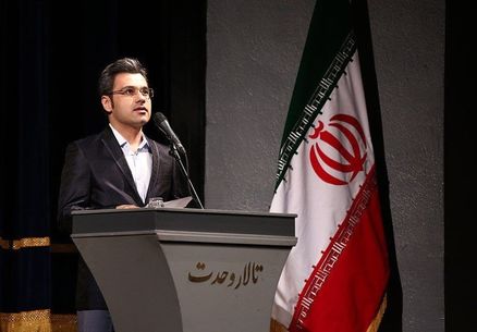 همكاري مدير سابق روابط عمومي معاونت هنري با خواننده حامي اسرائيل