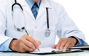 من یک پزشک متخصص چشم و فوق تخصص قرنیه‌ام؛ من یک دزد هستم!