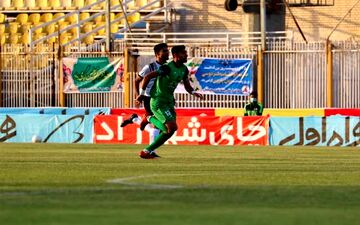 مهاجم پیشین پرسپولیس به آلومینیوم اراک پیوست