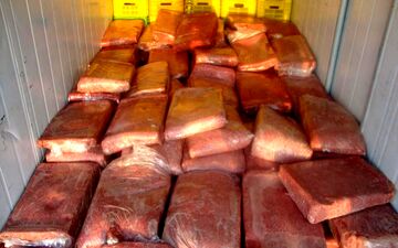 ممنوعیت خمیر مرغ رفع شد؟! 