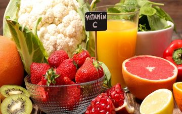 از عوارض جانبی ویتامین C چه می دانید؟