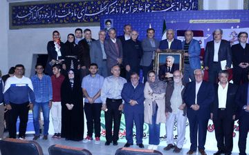 پاسداشت نیم قرن تلاش در عرصه ورزش و رسانه؛ تجلیل از استاد منوچهر زندی 
