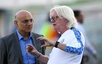 مدرک شفر تقلبی از آب درآمد!