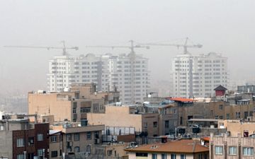 گردوخاک و باد شدید در تهران