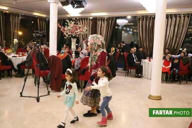 دورهمی شب یلدا کانون سخنوران و مجموعه رسانه های فرتاک 