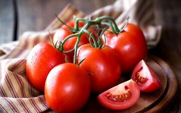این میوه خوشمزه یک دشمن جدی برای چربی بدن شماست!