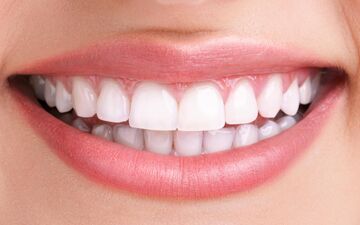 میوههای خشک برای دندانها ضرر دارند؟

