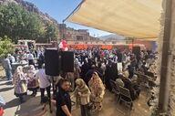 انرژی و نشاط به خیابان‌های نطنز برگشت؛ جشنواره‌ای که پیر و جوان را پای کار کشاند+فیلم