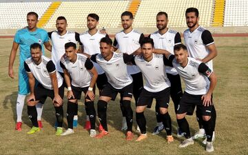 مربی شاهین بوشهر: این تیم پیش از آغاز فصل شرایط سقوط داشته است