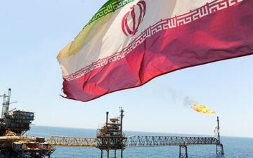 خریداران عمده نفت ایران از تحریم های آمریکا پیروی نمی کنند