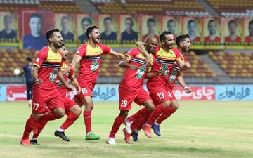 گرشاسبی بدنبال به هم زدن توافق استقلال با شیمبا