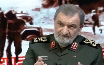 رضایی: رئیس‌جمهور آمریکا برای سومین بار در حال خیانت به دیپلماسی است 