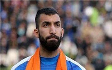  هافبک استقلال در تمرین صبا شرکت کرد
