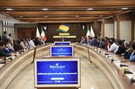 مدیرعامل سازمان منطقه آزاد انزلی با کارکنان گفتگو کرد