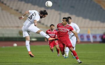  تساوی، حاصل کار پرسپولیس و ذوب‌آهن در نیمه اول