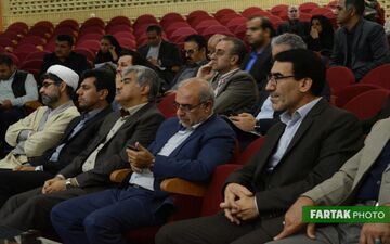 همایش علمی و آموزشی روز ملی سلامت با عنوان جمعیت و باروری دانشگاه علوم پزشکی کرمانشاه
