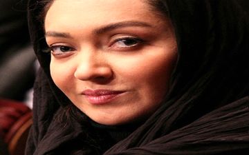 سلفی نیکی کریمی در سن ٤٥ سالگی