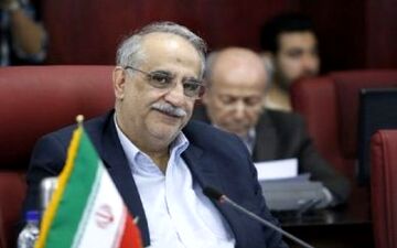 کالاهایی که قبلا با دلار ۵ هزار تومانی وارد می‌شد، باید ارزان شود