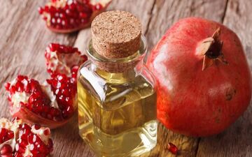 از خواص شگفت‌انگیز روغن هسته انار چه می دانید؟

