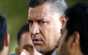 رفتار زشت علی دایی در دادگاه کیفری