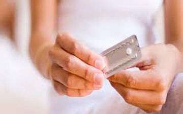 برای مصرف قرص‌ها از این ۶ نوشیدنی استفاده نکنید