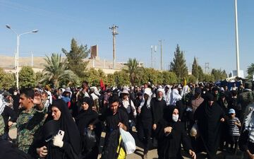 آمار گرمازدگی در بین زائران اربعین بالا رفت